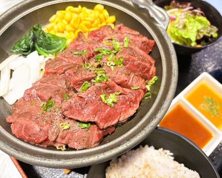 【土日のみ】まかない100円!SNS映えハンバーグを提供!髪色自由!(フード・飲食,各務原市)のイメージ画像