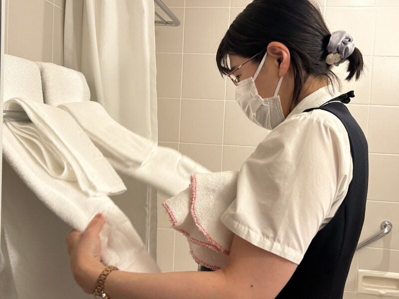 家事との両立◎ミドル活躍中！ホテルやフロアの設備保守(サービス,大阪市北区)のイメージ画像