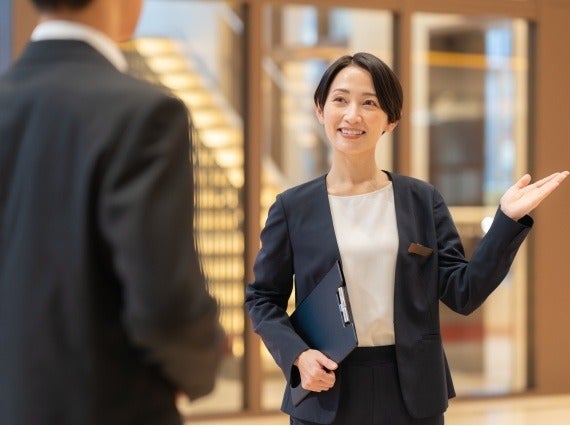 ホテルの受付フロントスタッフ/未経験歓迎！Wワーク・副業もOK！(サービス,熊本市中央区)のイメージ画像