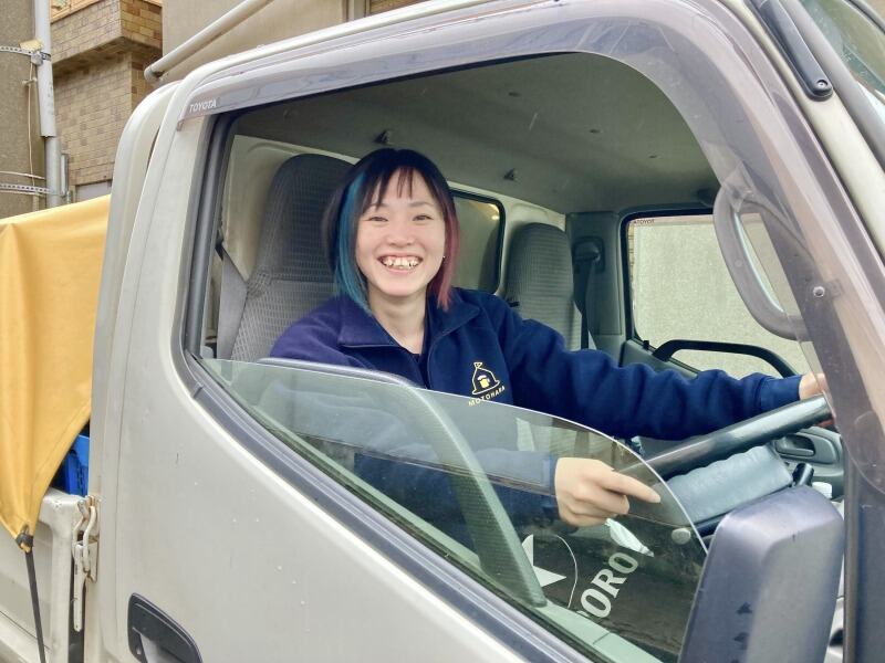 安定収入で家族や恋人に安心を届けましょう/お酒のルート配送(軽作業・物流,足立区)のイメージ画像