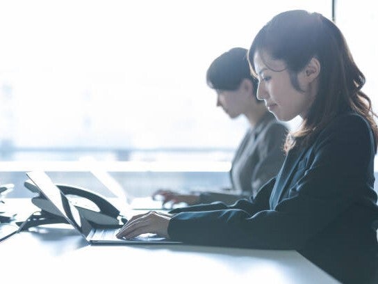 ＼17時定時♪／モクモクデータ入力♪｜電話少なめ！ネイルOK♪(オフィス,港区)のイメージ画像