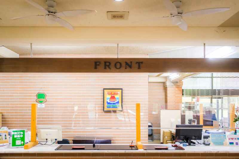 未経験から正社員へ！月9日休み！ゴルフ場スタッフ/フロント(サービス,静岡市清水区)のイメージ画像