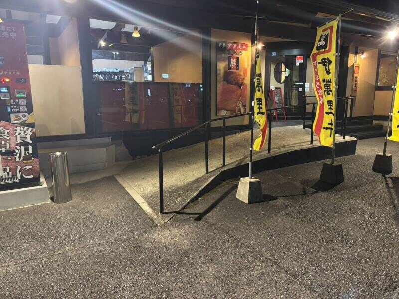 ＼日・祝は時給50円UP／焼肉店での接客STAFF*交通費全額支給(フード・飲食,佐賀市)のイメージ画像