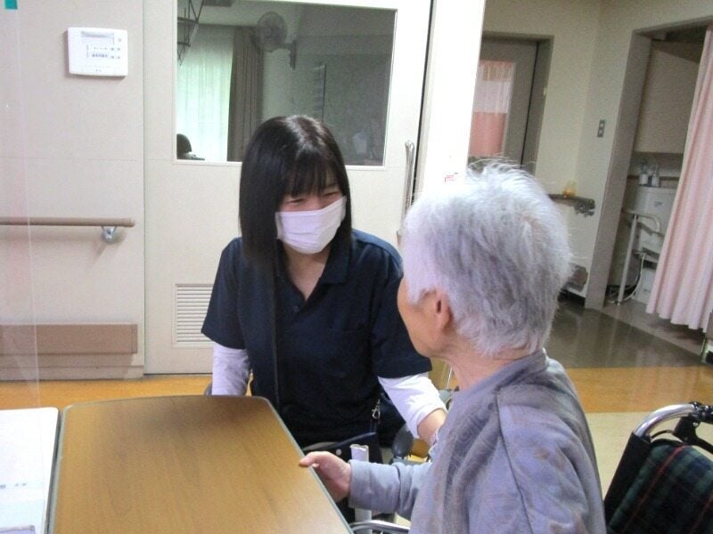 【特養のケアマネさん】賞与4.95ヶ月/残業ほぼなし/駐車場完備(医療・介護・福祉,福生市)のイメージ画像