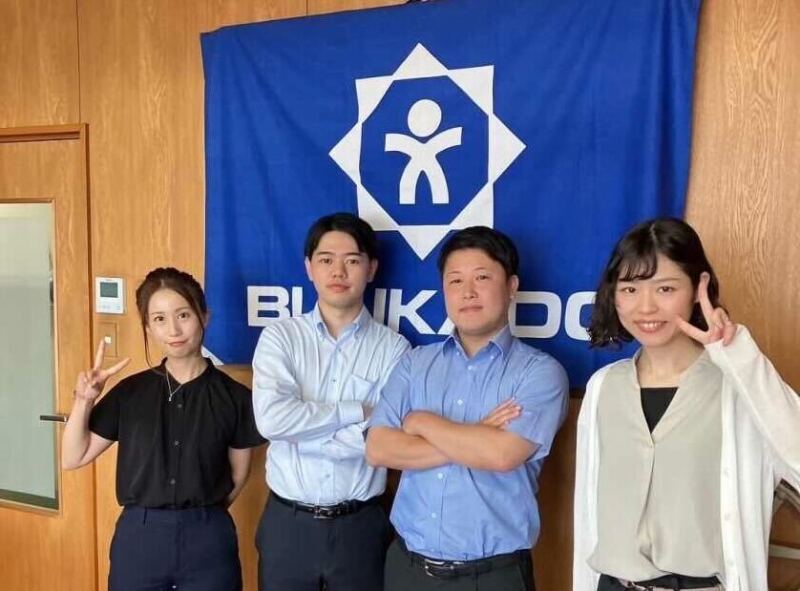 【ルート営業職】あの商品も写真集も、あなたの仕事が世に出る(営業,中央区)のイメージ画像