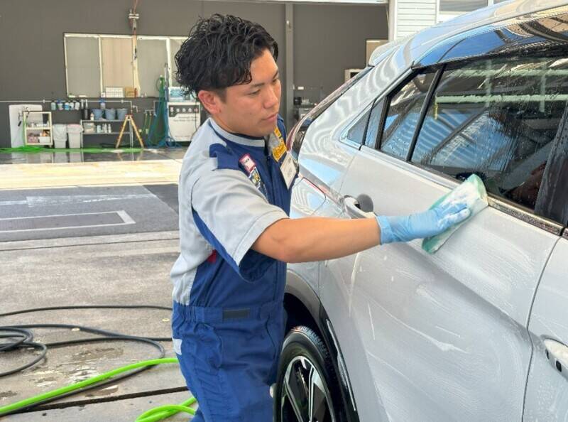 【12月新店】30万の入社祝い金有！洗車・コーティング未経験者◎(サービス,名古屋市天白区)のイメージ画像