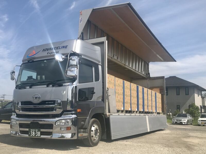 <埼玉/三郷/大型ドライバー>資格取得制度/大型ウィング専門