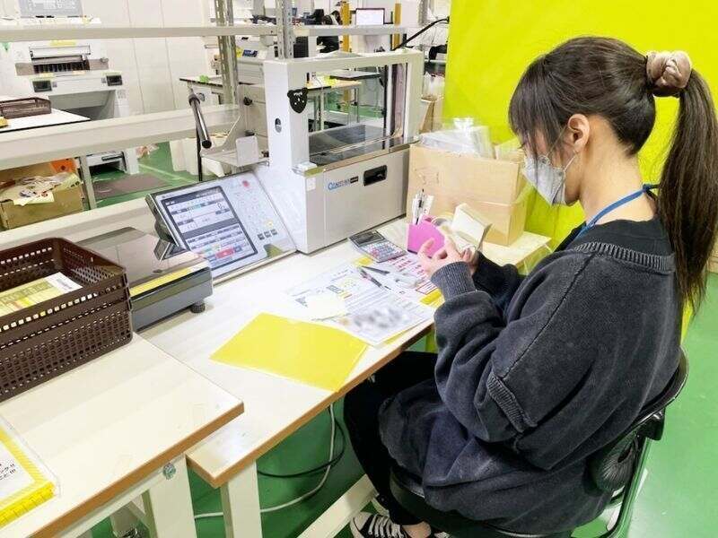 ＼CMでおなじみ★ラクスル／印刷業務♪おしゃれ自由/冷暖房完備(工場・製造,江東区)のイメージ画像