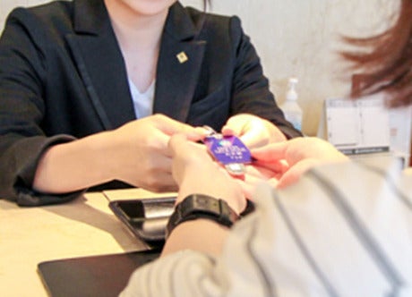 賞与2回*年間休日120日*未経験◎！フロントスタッフ/駅チカ(サービス,大阪市住之江区)のイメージ画像