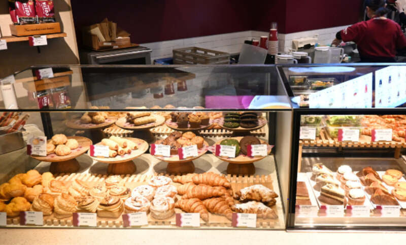 【短時間勤務OK】未経験OK！シフトの相談もお気軽に◆接客／調理(フード・飲食,港区)のイメージ画像