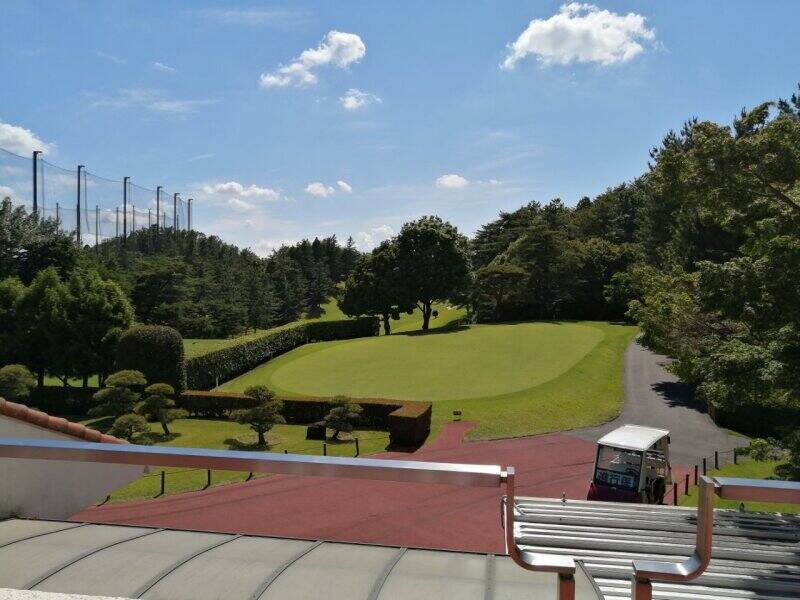 【ゴルフ場レストランSTAFF】シフトの相談OK◆接客／調理(フード・飲食,稲城市)のイメージ画像