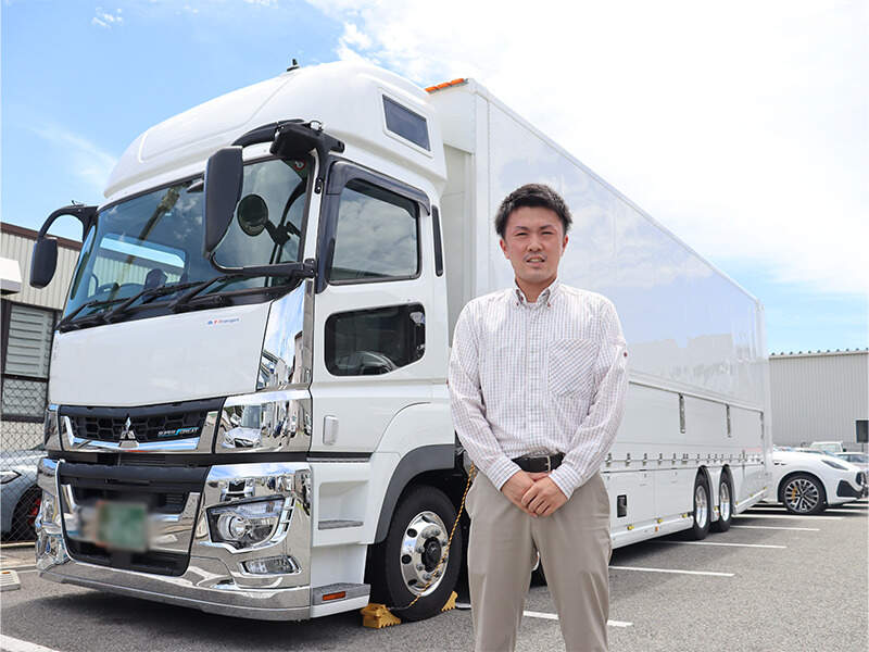 【全額会社負担で免許取得可能】高級車輸送ドライバー/未経験OK