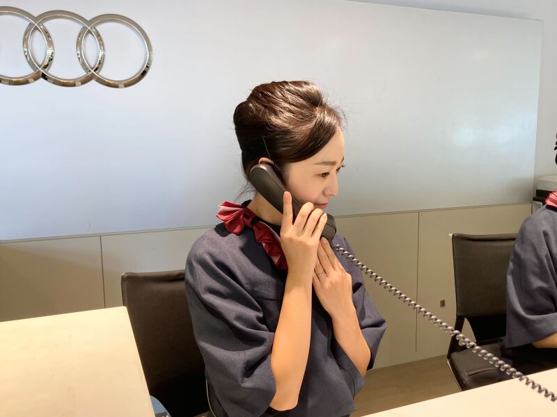 主フ&学生歓迎！未経験OK！女性活躍中◎Audiショールームで接客(サービス,京都市左京区)のイメージ画像