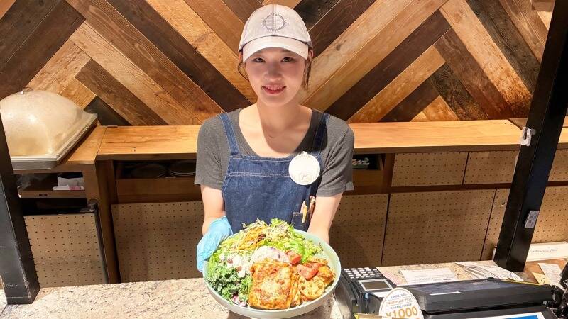 【ホール】池袋駅直結！週3・1日5ｈ～OK★おしゃれDeli&Diner♪(フード・飲食,豊島区)のイメージ画像