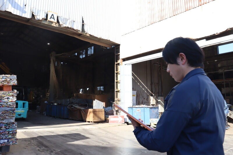 ミドル活躍中◎1人運転席にこもってモクモク作業｜天井クレーン(工場・製造,横須賀市)のイメージ画像