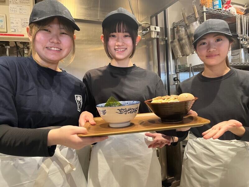 次から次へと、お客さん。時間たつのがあっという間！週末時給UP(フード・飲食,横浜市金沢区)のイメージ画像