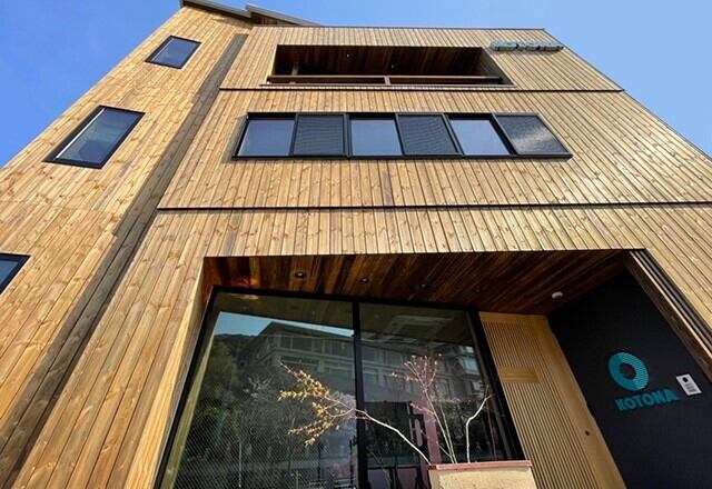 ＼京都駅すぐ！大学警備／！入社祝い金12万！(軽作業・物流,京都市下京区)のイメージ画像