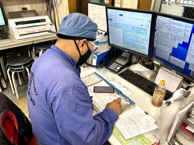 ＜自動車整備のシステム作業・事務＞賞与年3回/福利厚生も充実◎(専門職、その他,大阪市此花区)のイメージ画像