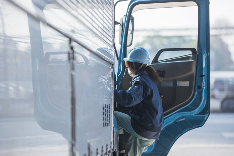 ★女性スタッフも活躍中★近距離ルート配送/大型必須/手当充実♪(軽作業・物流,岩国市)のイメージ画像