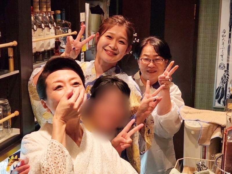 未経験大歓迎☆彡困りごとがあればなんでも言ってくださいね♪(ガールズバー・キャバクラ・スナック,福岡市博多区)のイメージ画像