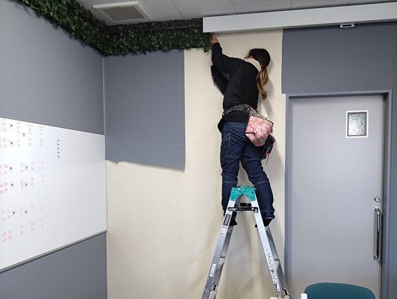 ＼壁紙など内装資材の作業スタッフ／賞与支給！各種手当あり！(営業,那珂市)のイメージ画像