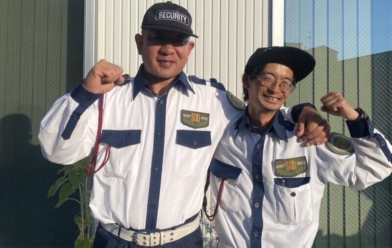 直行直帰可！高速道路で交通誘導警備/週払い☆出張面接実施中(軽作業・物流,泉佐野市)のイメージ画像
