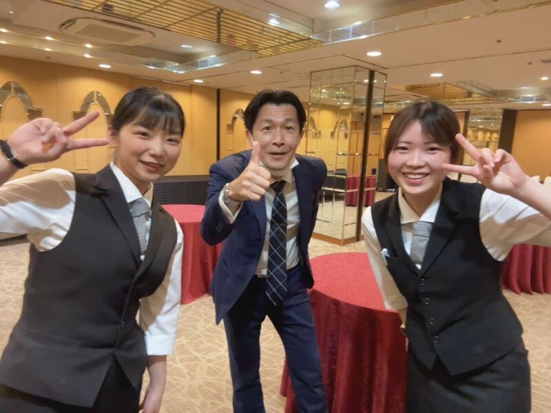 【博多駅直結】宴会スタッフ/終電までOK!食事手当/平日のみOK(フード・飲食,福岡市博多区)のイメージ画像