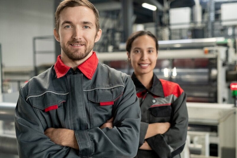 大手メーカーで安定。日勤専属で月収31万可。こつこつ組立作業(工場・製造,犬山市)のイメージ画像