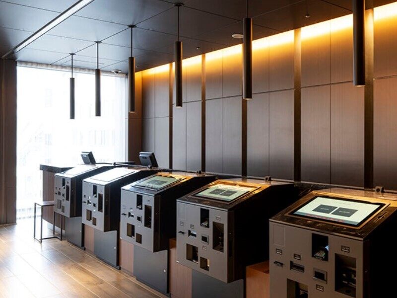 フロントスタッフ/受付/日勤/未経験OK/食事補助あり/ミドルOK(サービス,港区)のイメージ画像