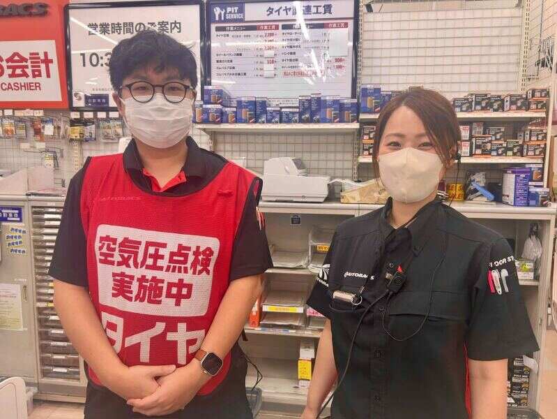 値下げ　ロイヤルホスト　制服　旧制服　アルバイト　バイト　制服 ロイヤルホストのアルバイト・バイト・パート求人情報｜マイナビバイト